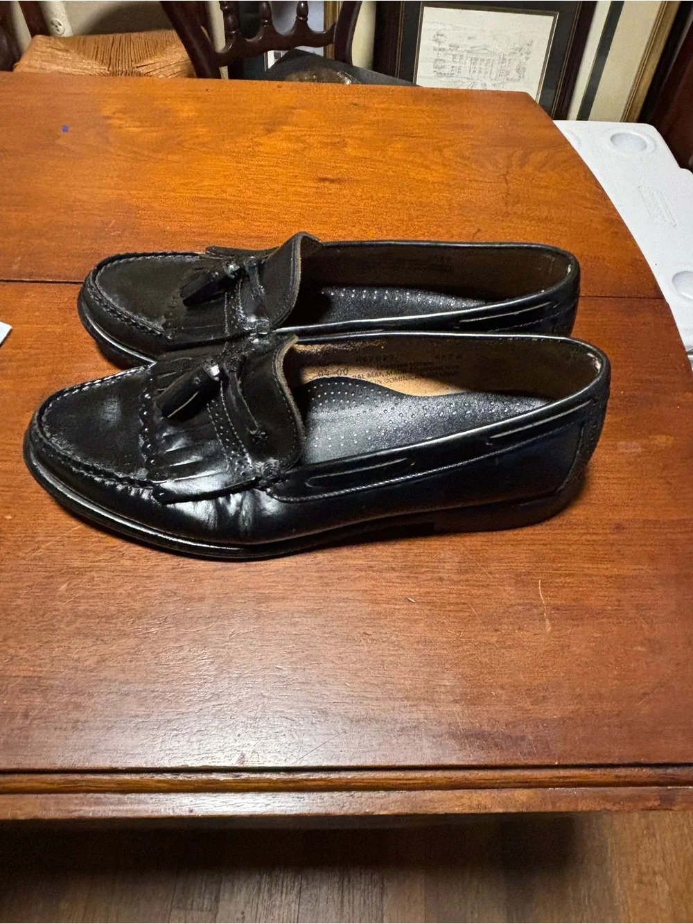 G.H. Bass & Co. Kitties Tassel Loafer Black Leather Size 10.5 D Style 067022
